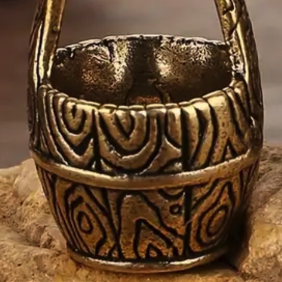 Brass Bucket Unique Cornucopia Design Mini Brass Figurine - Picture 5 of 5